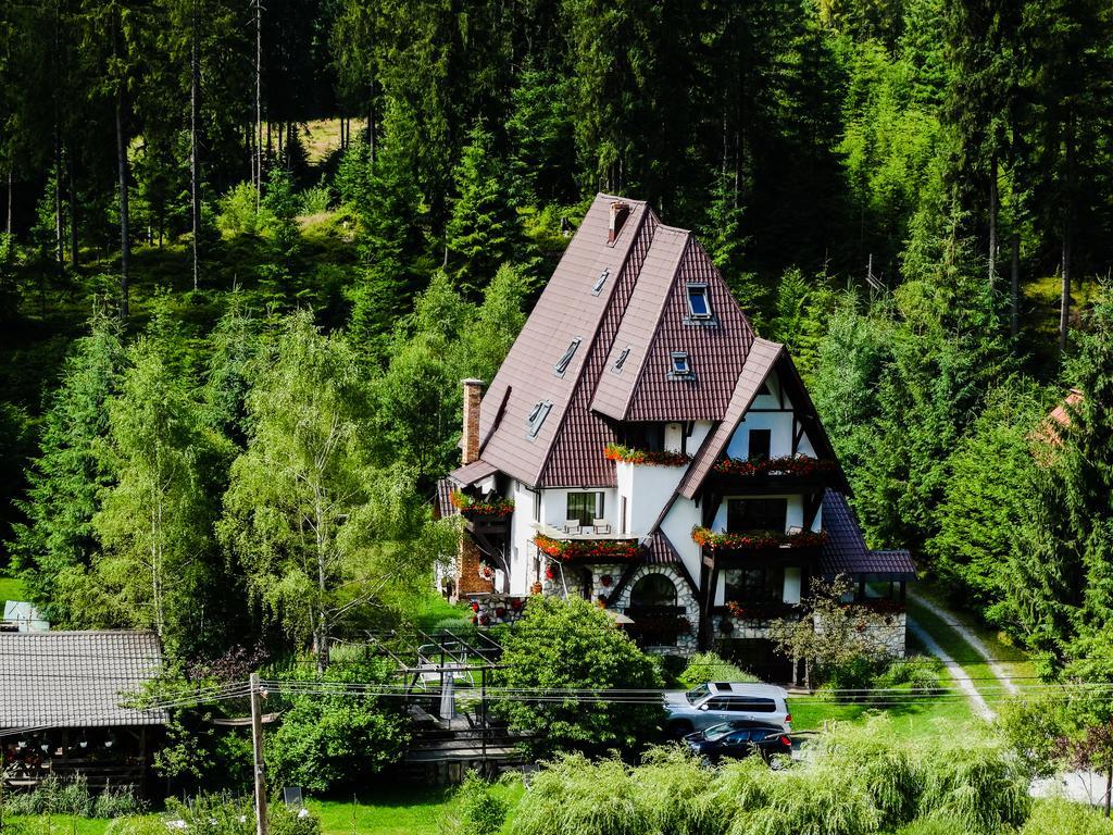 Pensiunea Casa Noastra Arieşeni Exteriör bild